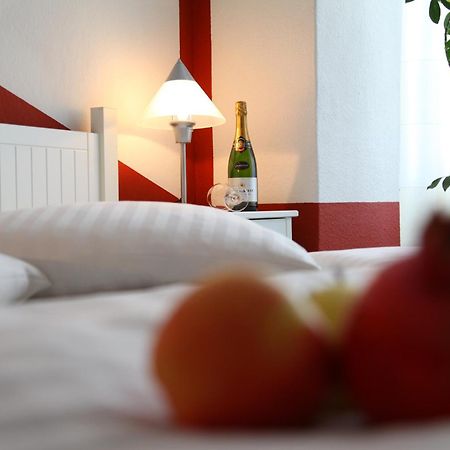 Hotel Pension Insor Berlin Bagian luar foto